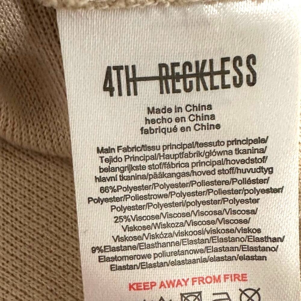 4th & Reckless Andie Top Women's L Beige V-Neck Sleeveless Cropped Banded Hem - Picture 6 of 6